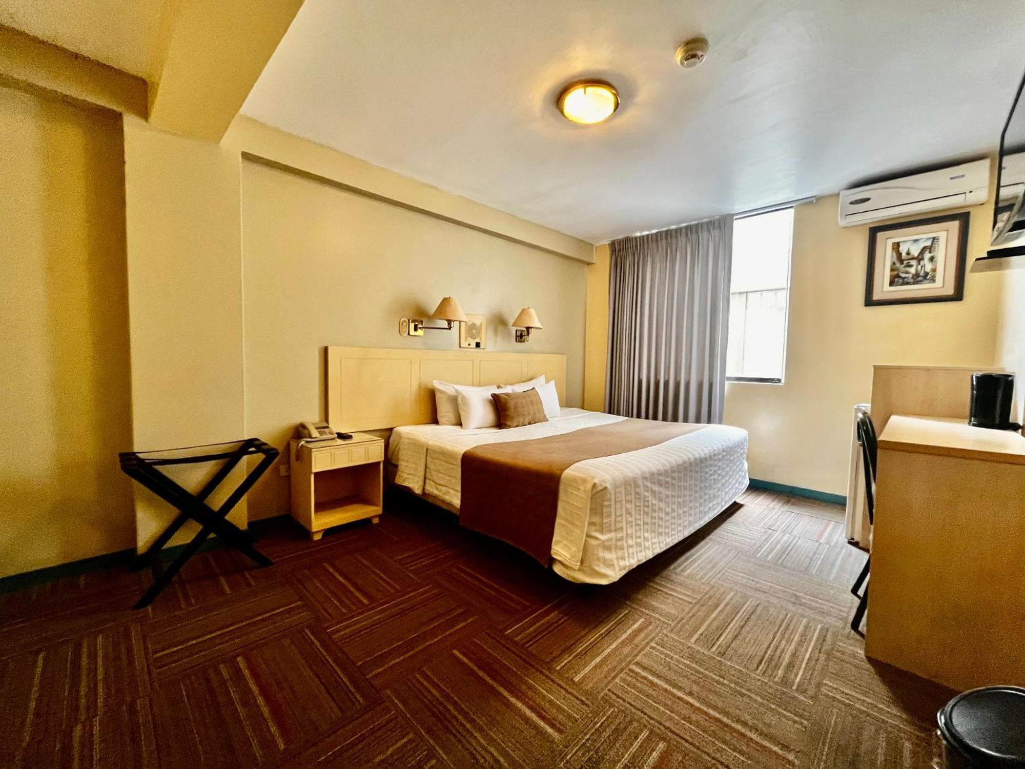 Embajadores Hotel Lima Buitenkant foto