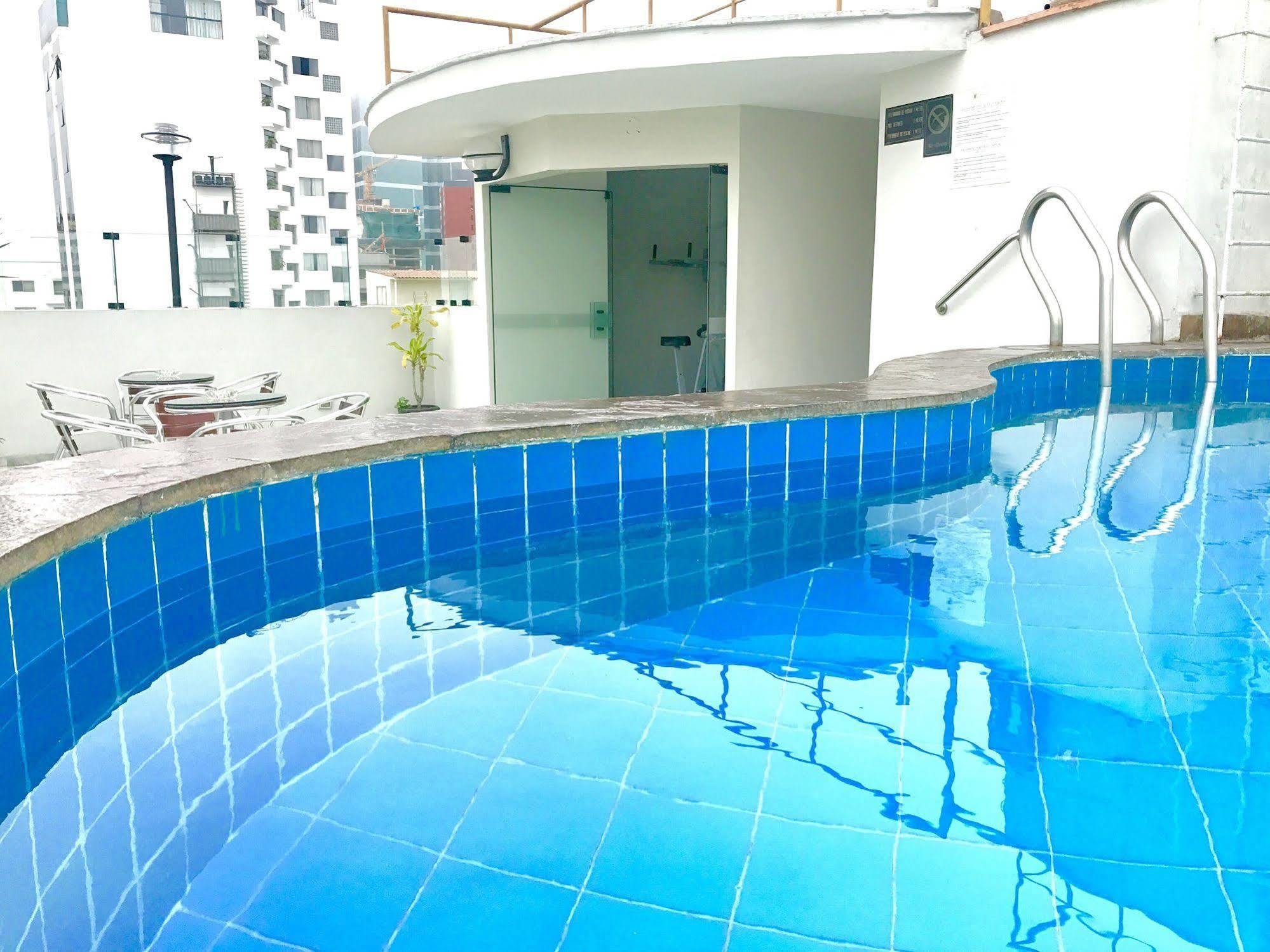 Embajadores Hotel Lima Buitenkant foto